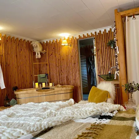 Guest house Les Logis Du Pech *