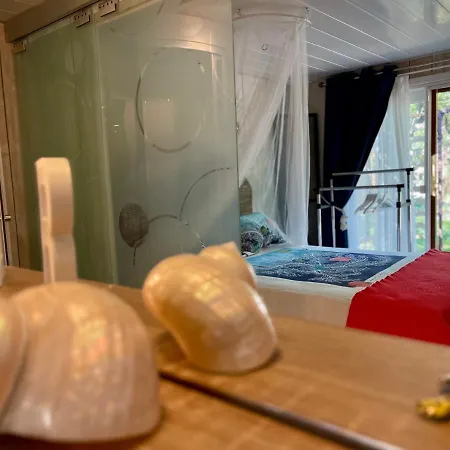 Les Logis Du Pech Guest house